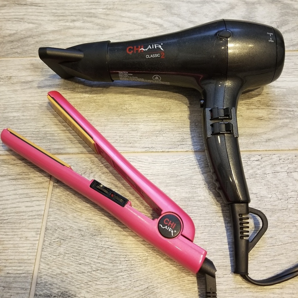 CHI Hairdyer and Straightener